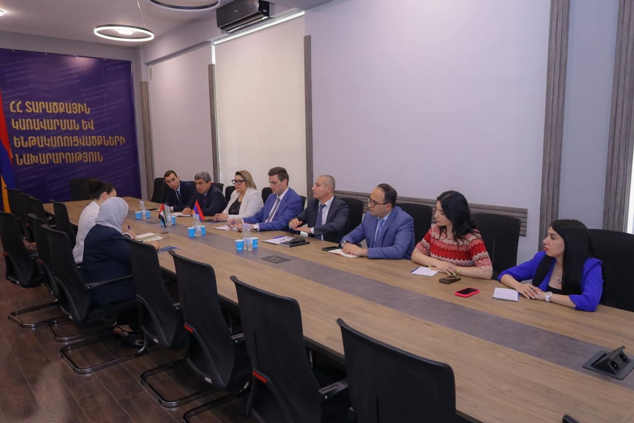 Նախարարի տեղակալներ Արմեն Սիմոնյանն ու Քրիստինե Ղալեչյանն ընդունել են ՀՀ-ում ԱՄԷ արտակարգ և լիազոր դեսպան Նարիման Ալ-Մուլլային