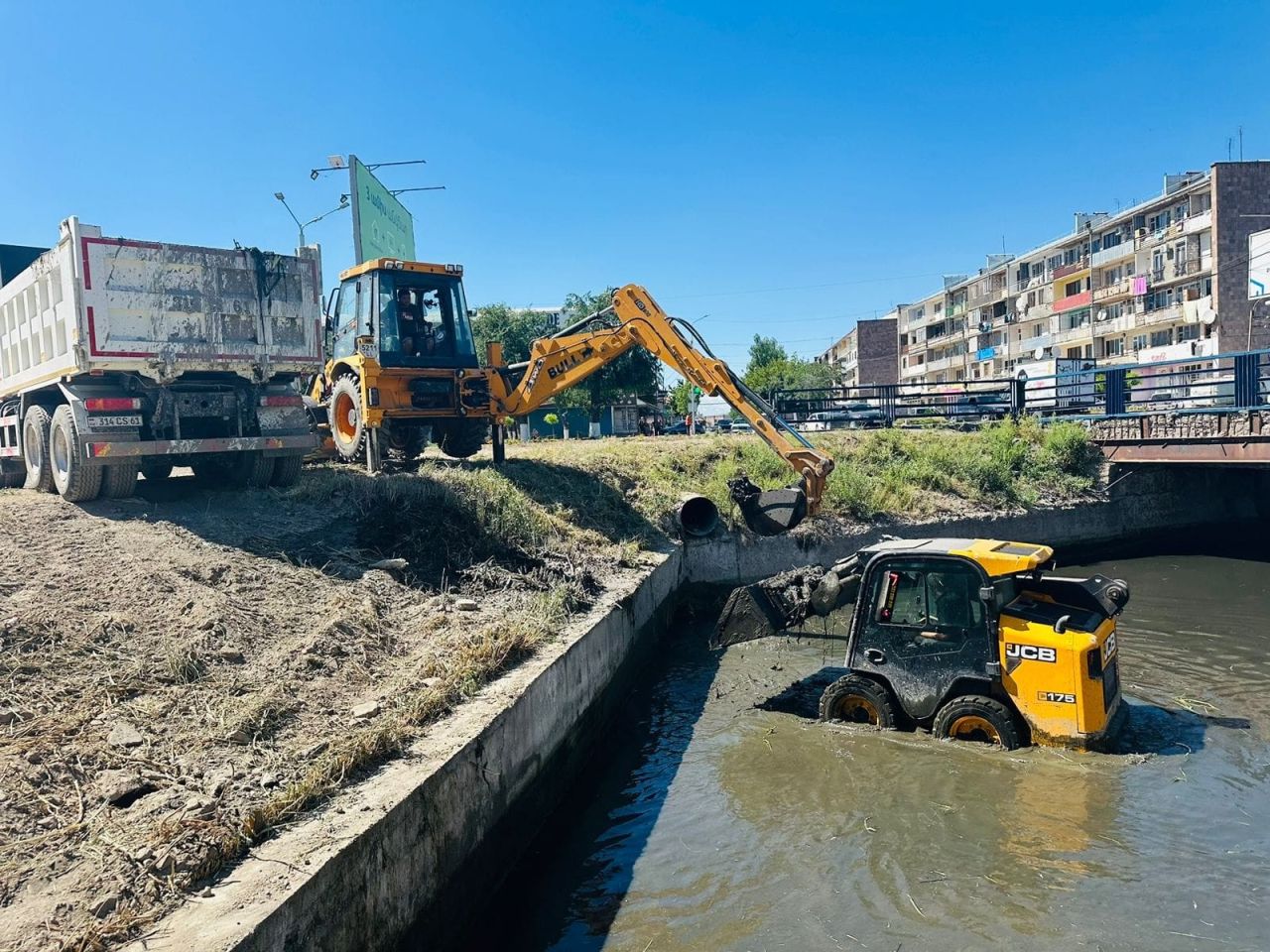Արտաշատ համայնքում ակտիվ շարունակվում են բարեկարգման աշխատանքները