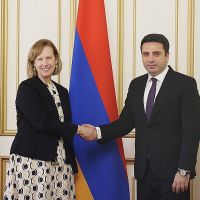 Ալեն Սիմոնյանն ընդունել է ՀՀ-ում ԱՄՆ արտակարգ եւ լիազոր դեսպան Քրիստինա Քվինին