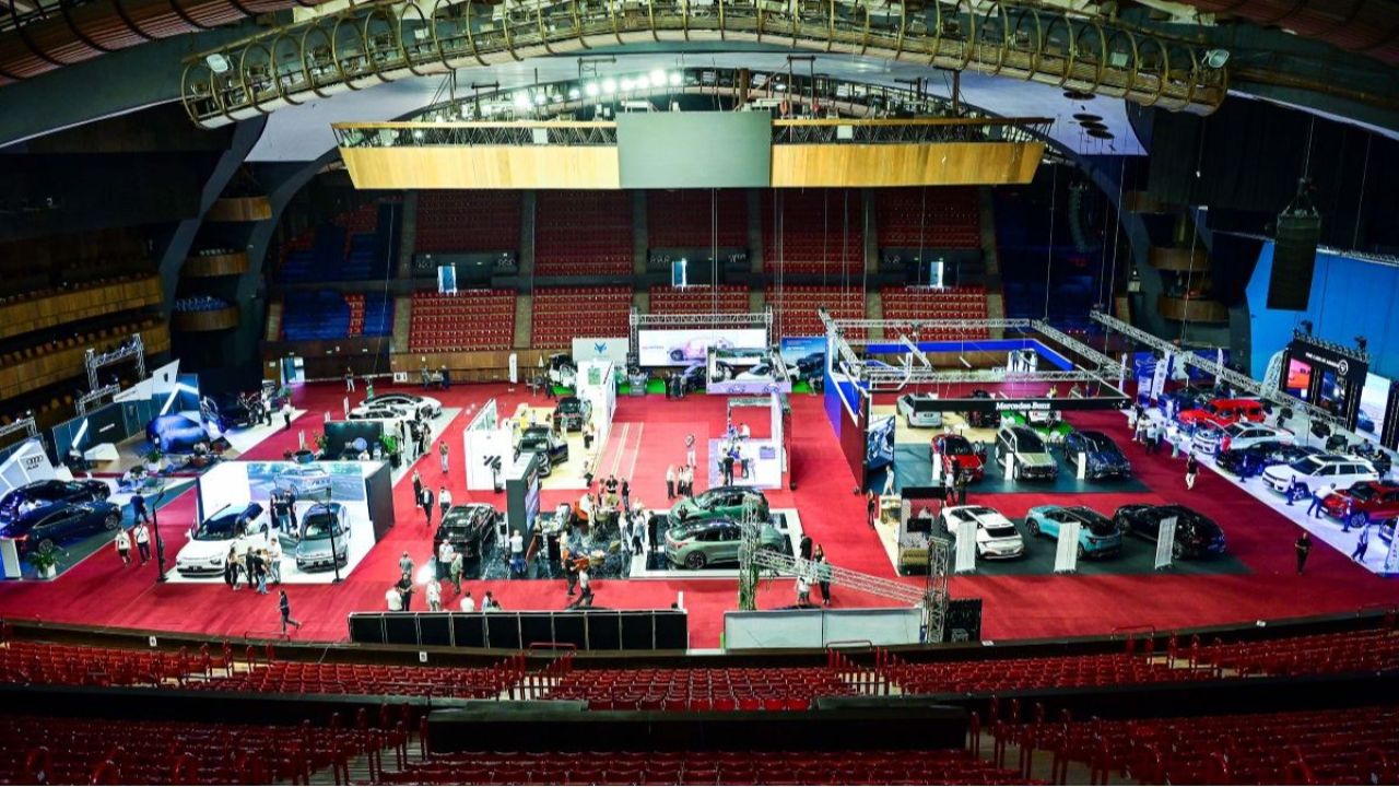 Հայաստանում մեկնարկել է խոշոր ավտոցուցահանդես-համաժողով