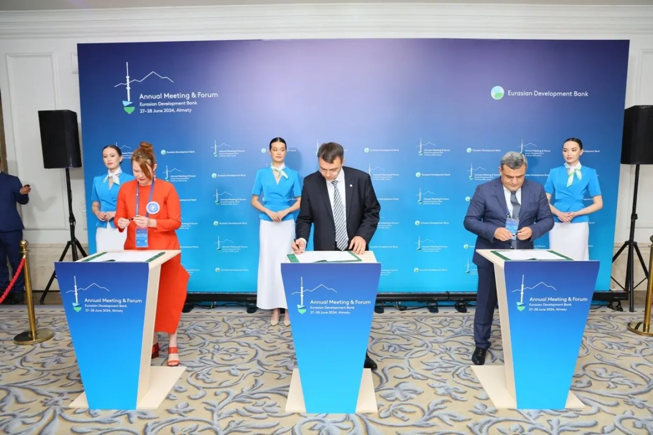 ԵԱԶԲ-ն, ՄԱԿ ՊՀԾ-ն ու «Երեմյան Ֆարմը» Հայաստանում «Կաթ դպրոցներում» ծրագրի ընդլայնման վերաբերյալ մտադրությունների մասին համաձայնագիր են կնքել