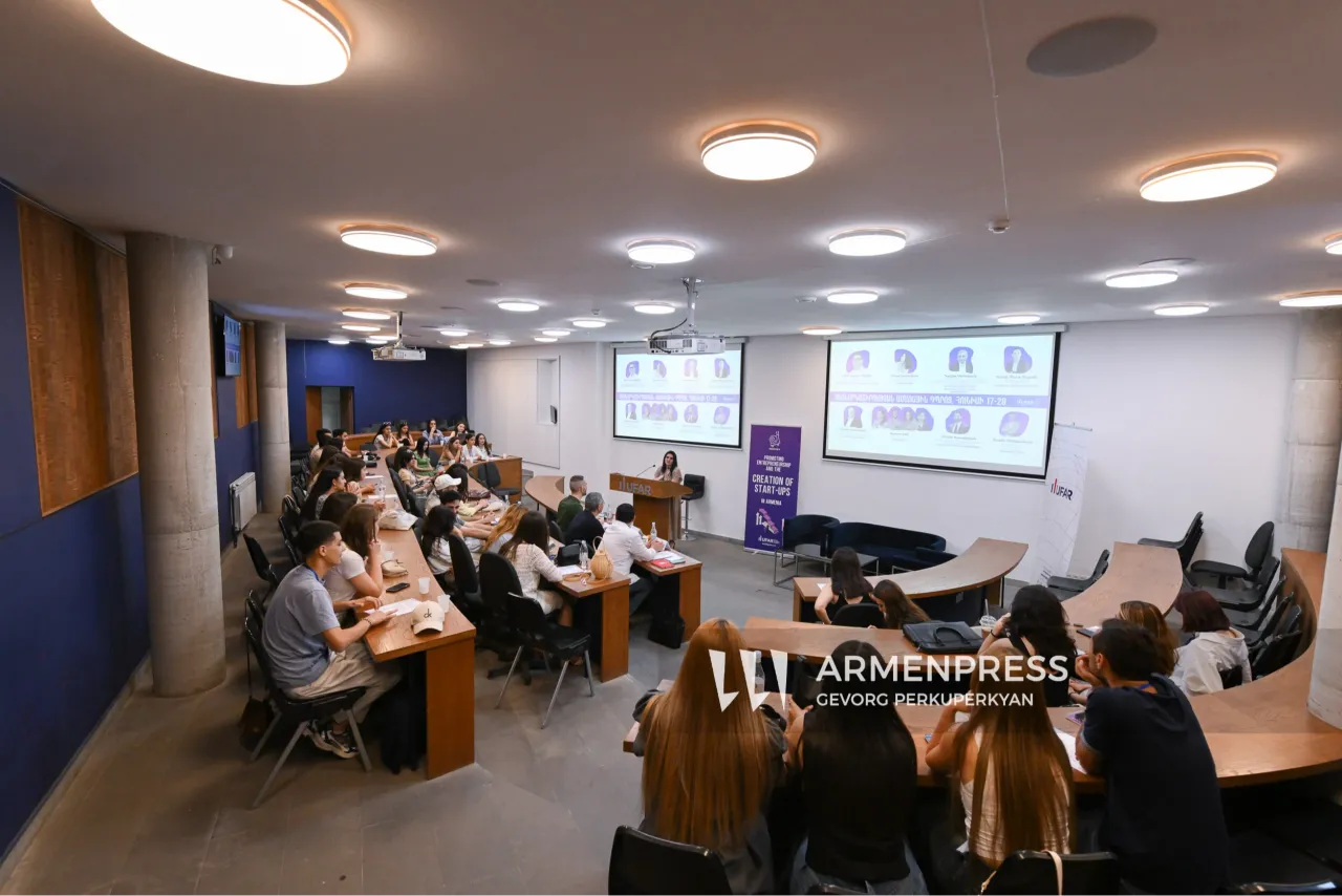 Գաղափարից՝ բիզնես նախագծի ստեղծում. ՀՖՀՀ-ում ամփոփվեցին «Ձեռնարկատիրության ամառային դպրոց»-ի արդյունքները