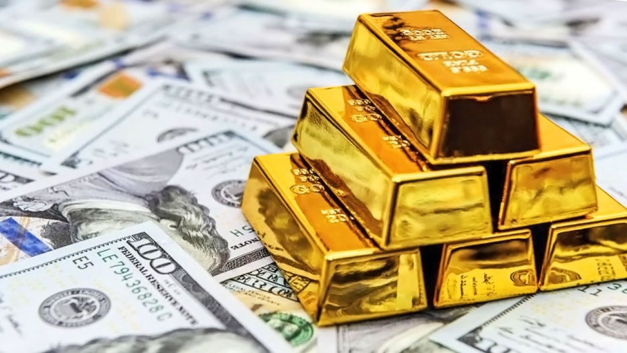 Ռուսաստանը մոտ 1․5 անգամ կավելացնի արժույթի և ոսկու գնման ծավալը