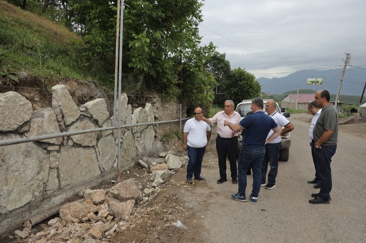 Գնել Սանոսյանը ծանոթացել է Ենոքավան - Կարմիրգյուղ հանրապետական նշանակության ավտոճանապարհի հիմնանորոգման աշխատանքներին