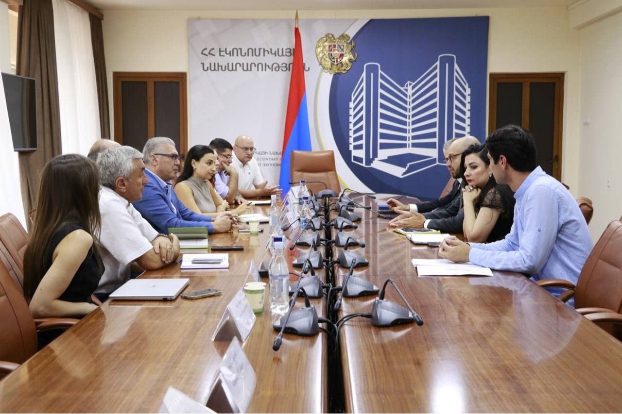 Էկոնոմիկայի նախարարությունում դեղագործական ընկերությունների ներկայացուցիչների հետ քննարկվել են ոլորտի խնդիրները