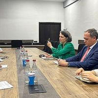 «Ճանապարհային դեպարտամենտ» հիմնադրամի ներկայացուցիչները հանդիպել են Եվրոպական ներդրումային բանկի (ԵՆԲ) պատվիրակության հետ