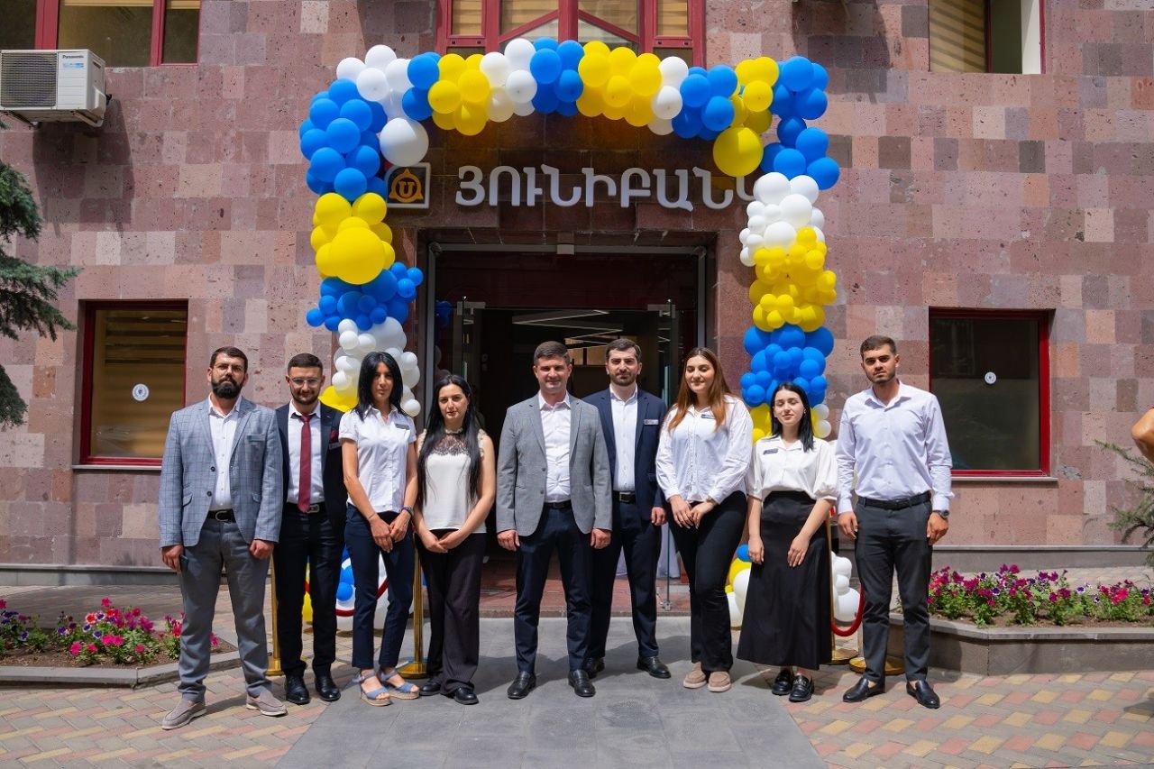 Երևանի կենտրոնում բացվել է Յունիբանկի «Բայրոն» մասնաճյուղը