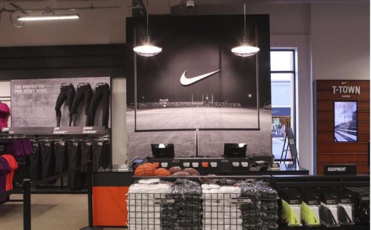 Nike-ի բաժնետոմսերը կտրուկ նվազել են. ինչ հնարավորություն այն կարող է լինել Adidas-ի համար