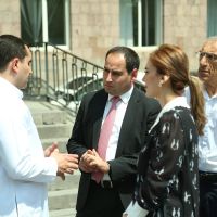 Դավիթ Խուդաթյանը այցելել է Վաղարշապատի բժշկական կենտրոն