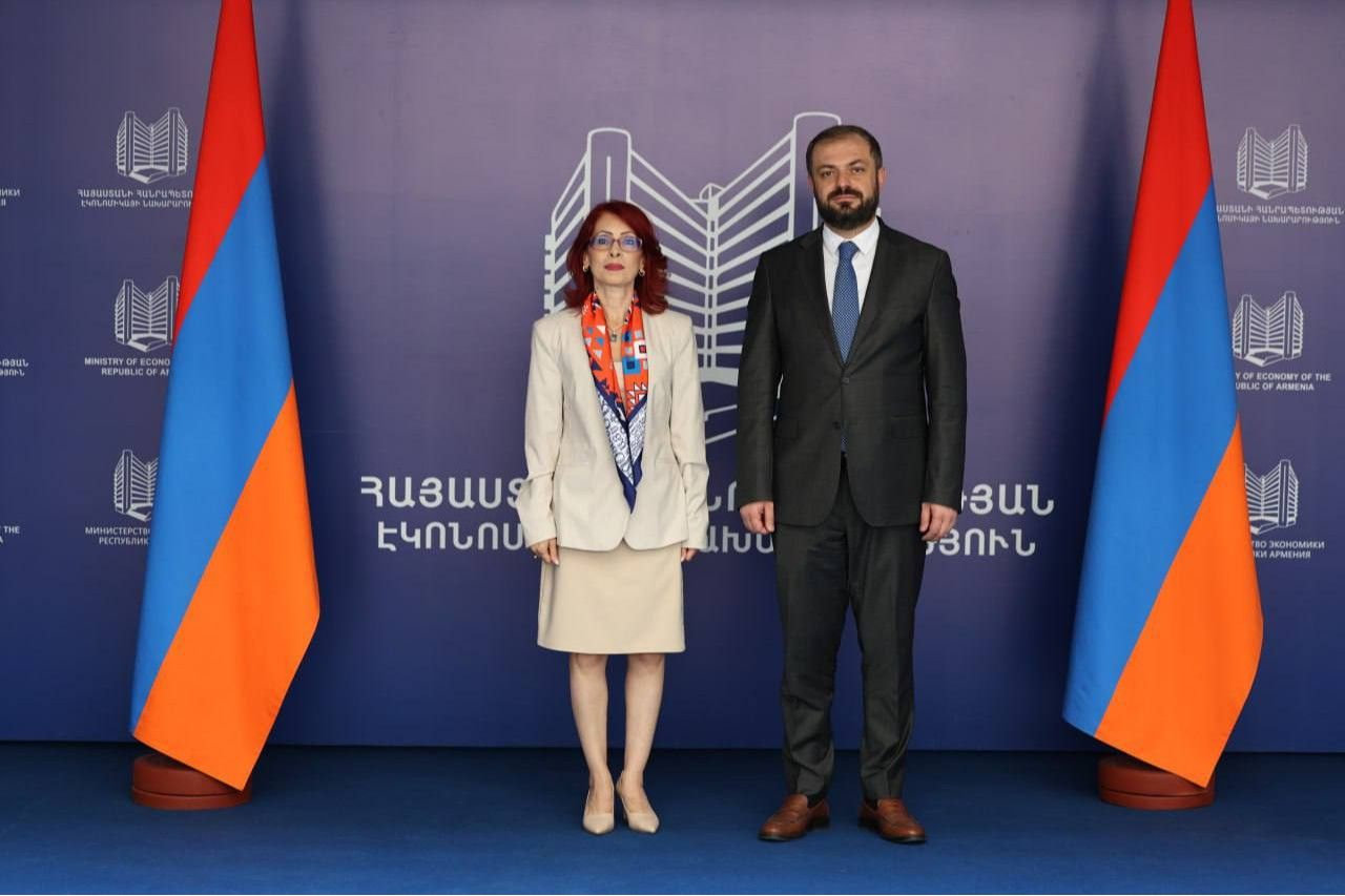 Գևորգ Պապոյանն ընդունել է Հայաստանում Սիրիայի դեսպան Նորա Արիսյանին