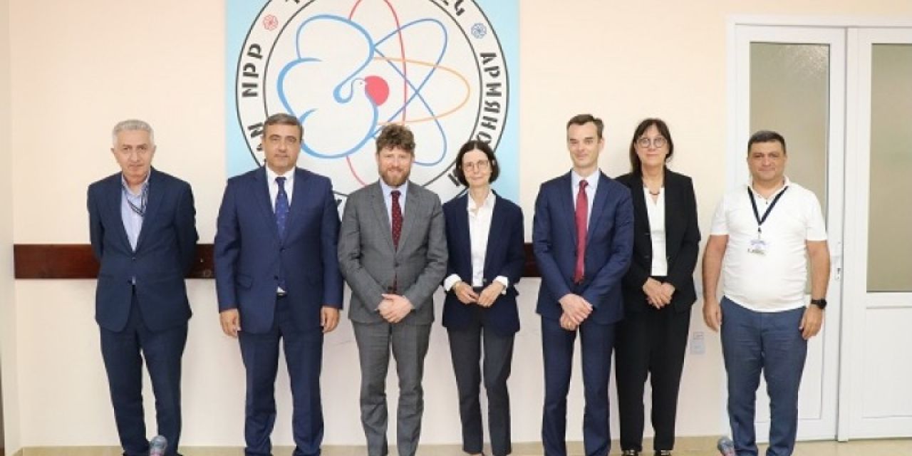 ՀՀ-ում Ֆրանսիայի դեսպան Օլիվյե Դըկոտինյին այցելել է Հայկական ԱԷԿ