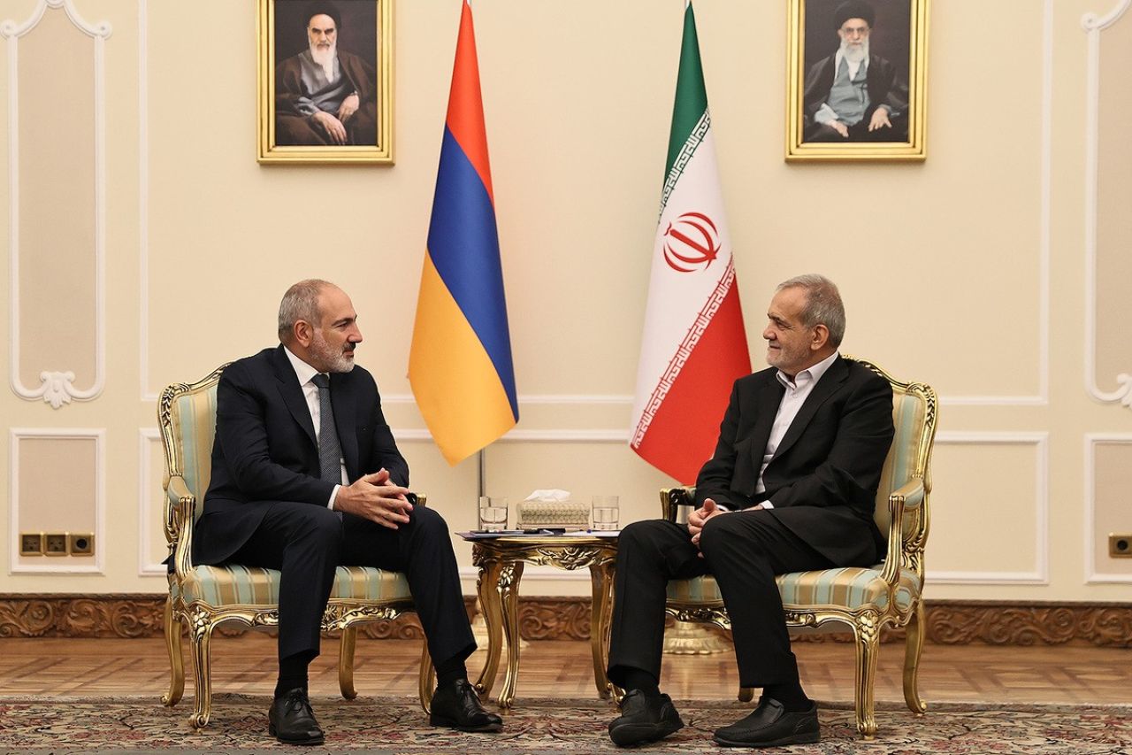 Հայաստանի և Իրանի ղեկավարները քննարկել են առևտրատնտեսական կապերի ամրապնդմանը վերաբերող հարցերի լայն շրջանակ