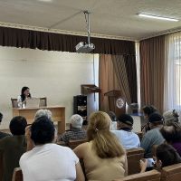 Գորիսում շահառուներին ներկայացվել են ԼՂ-ից բռնի տեղահանված ընտանիքների բնակարանային ապահովման պետական ծրագրի մանրամասները