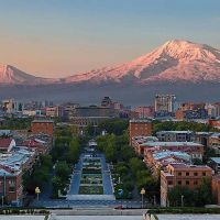 How2b. Ինչու՞ է Հայաստանը մնում հմայիչ տեխնոլոգիական ոլորտի մասնագետների և ռելոկանտների համար․ Forbes-ի անդրադարձը