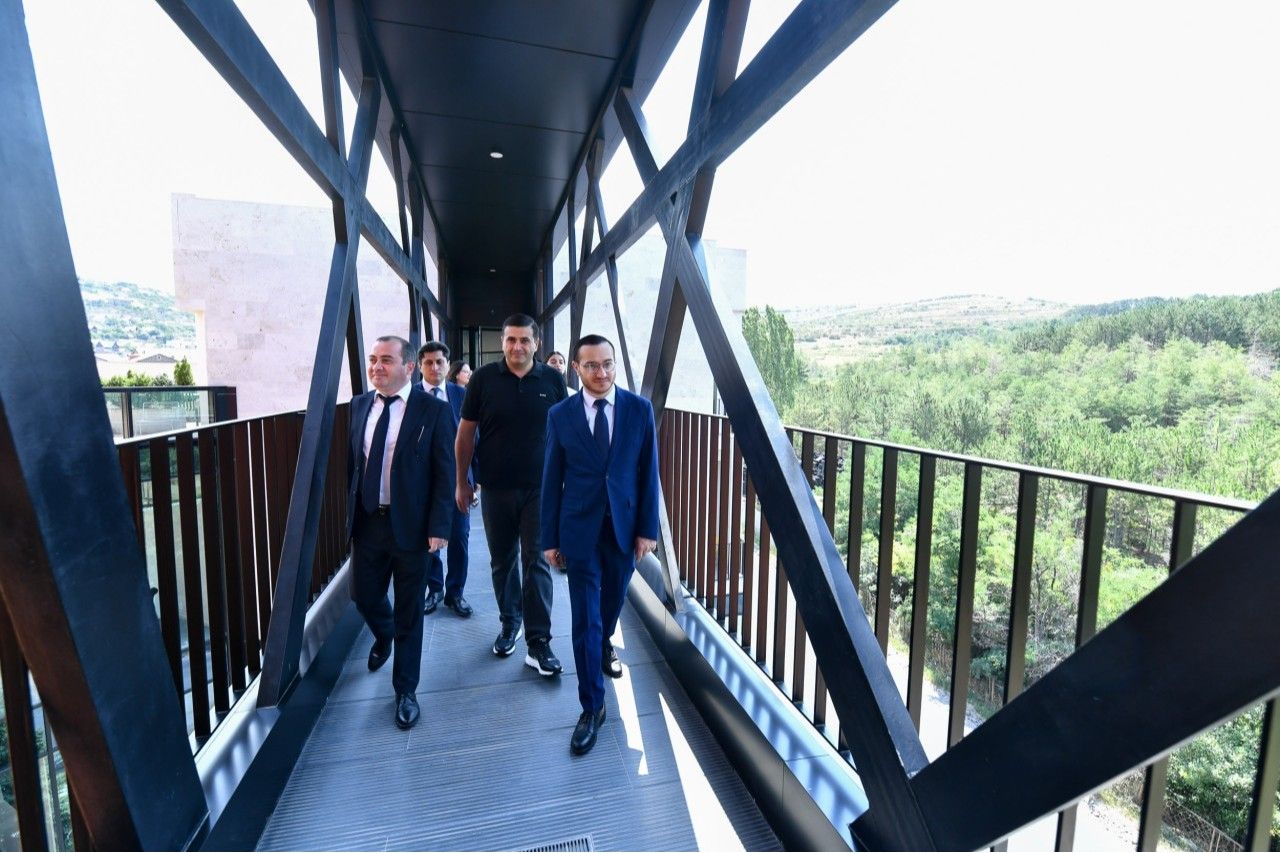 Մխիթար Հայրապետյանն այցելել է «Ռենդերֆորեսթ» ընկերություն