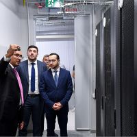 Մխիթար Հայրապետյանն այցելել է «OVIO»-ի տվյալների մշակման կենտրոն