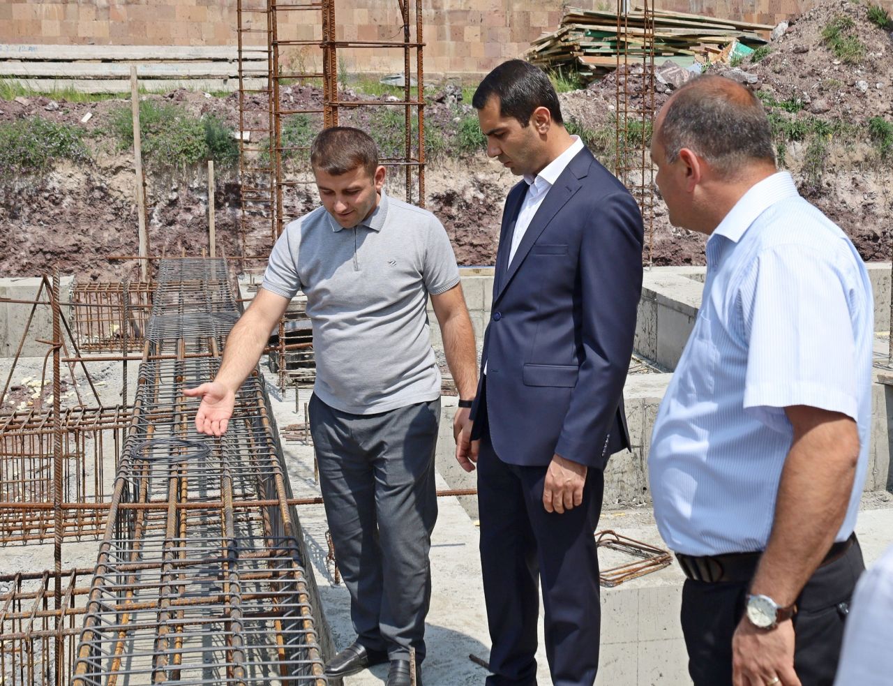 Գեղարքունիքի մարզպետը մշտադիտարկում է անցկացրել Գավառի գյուղատնտեսական քոլեջի նորակառույց շենքի շինհրապարակում