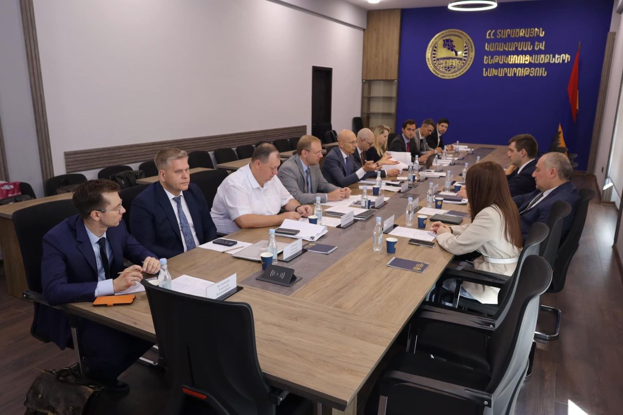 ՏԿԵ փոխնախարարն ընդունել է «Հարավկովկասյան երկաթուղի» ՓԲԸ տնօրենների խորհրդի նախագահի գլխավորած պատվիրակությանը