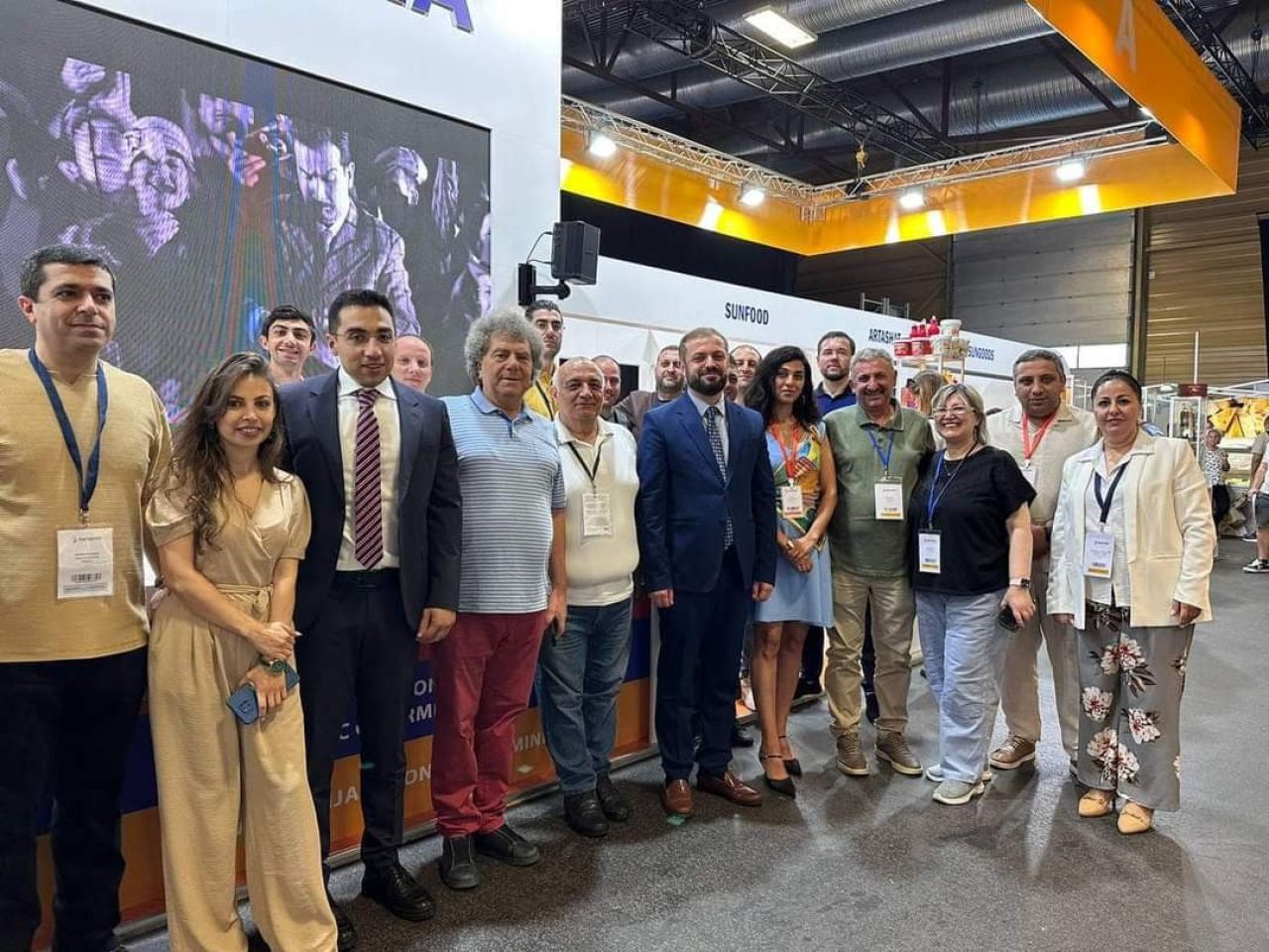 ՀՀ էկոնոմիկայի նախարարը Լատվիայի Հանրապետության Ռիգա քաղաքում մասնակցել է «BT1» միջազգային ցուցահանդեսին
