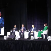 Գնել Սանոսյանը մասնակցել է «Ժամանակակից Հայաստանի հեռանկարները․ տնտեսություն, ենթակառուցվածքներ և տեխնոլոգիաներ» խորագրով պանելային քննարկմանը