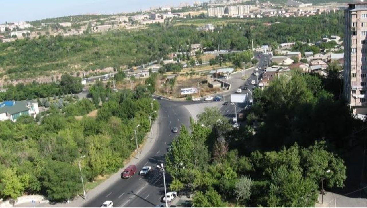 Գիշերային ժամերին փակ է լինելու Դ. Մալյան փ.–Գայի պ. խաչմերուկից մինչև Դ. Մալյան փ.–Խուդյակովի փ. խաչմերուկ ճանապարհահատվածը