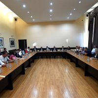 Շարունակվում են հանդիպումները կառուցապատման ոլորտում գործունեություն իրականացնող տնտեսվարողների հետ