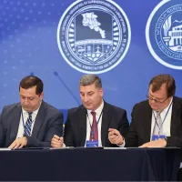 ՀՀ ՏԿԵ նախարարության, Զանգեզուրի պղնձամոլիբդենային կոմբինատի և Երևանի պետական համալսարանի միջև համագործակցության հուշագիր կնքվեց