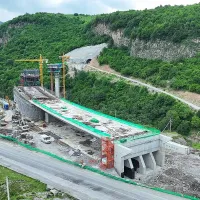 Վերին Լարսը կրկին աշխատում է