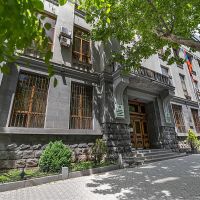Դատախազությունը պահանջում է Դավիթ Հարությունյանից բռնագանձել 723 միլիոն դրամ, 15 գույք