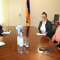 Քննարկվել են ԼՂ-ից բռնի տեղահանված ու Սյունիքում հաստատված քաղաքացիներին աջակցելուն ուղղված ծրագրերը