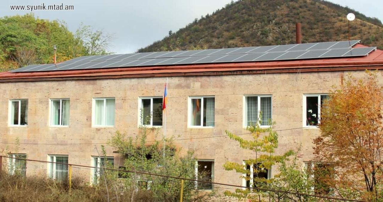 Կապանի երեք դպրոցում արևային վահանակներ են տեղադրվել