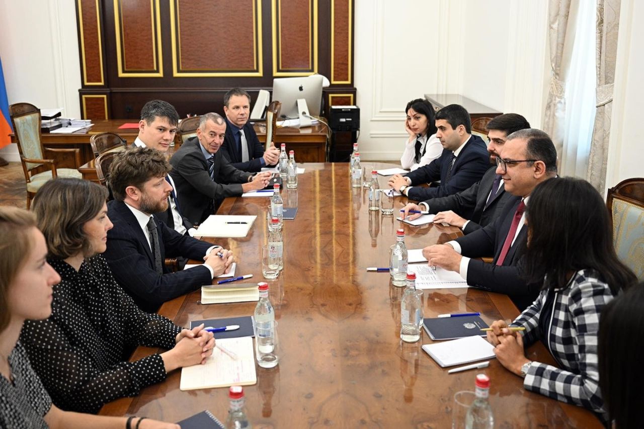 Փոխվարչապետ Տիգրան Խաչատրյանն ընդունել է Զարգացման ֆրանսիական գործակալության պատվիրակությանը