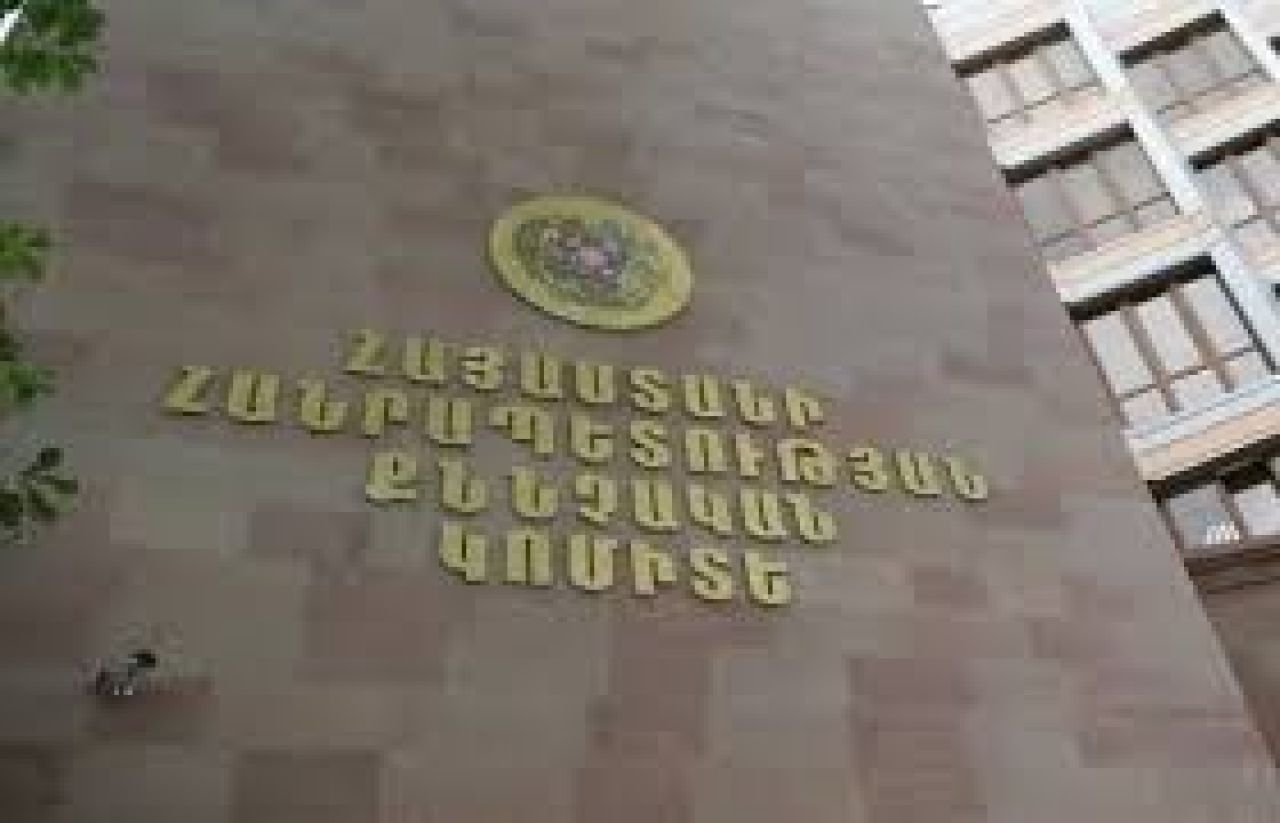 Մեղադրանքներ են ներկայացվել Արաբկիրի ավագանու նախկին անդամին և աղբահանությամբ զբաղվող ընկերության հաշվապահին