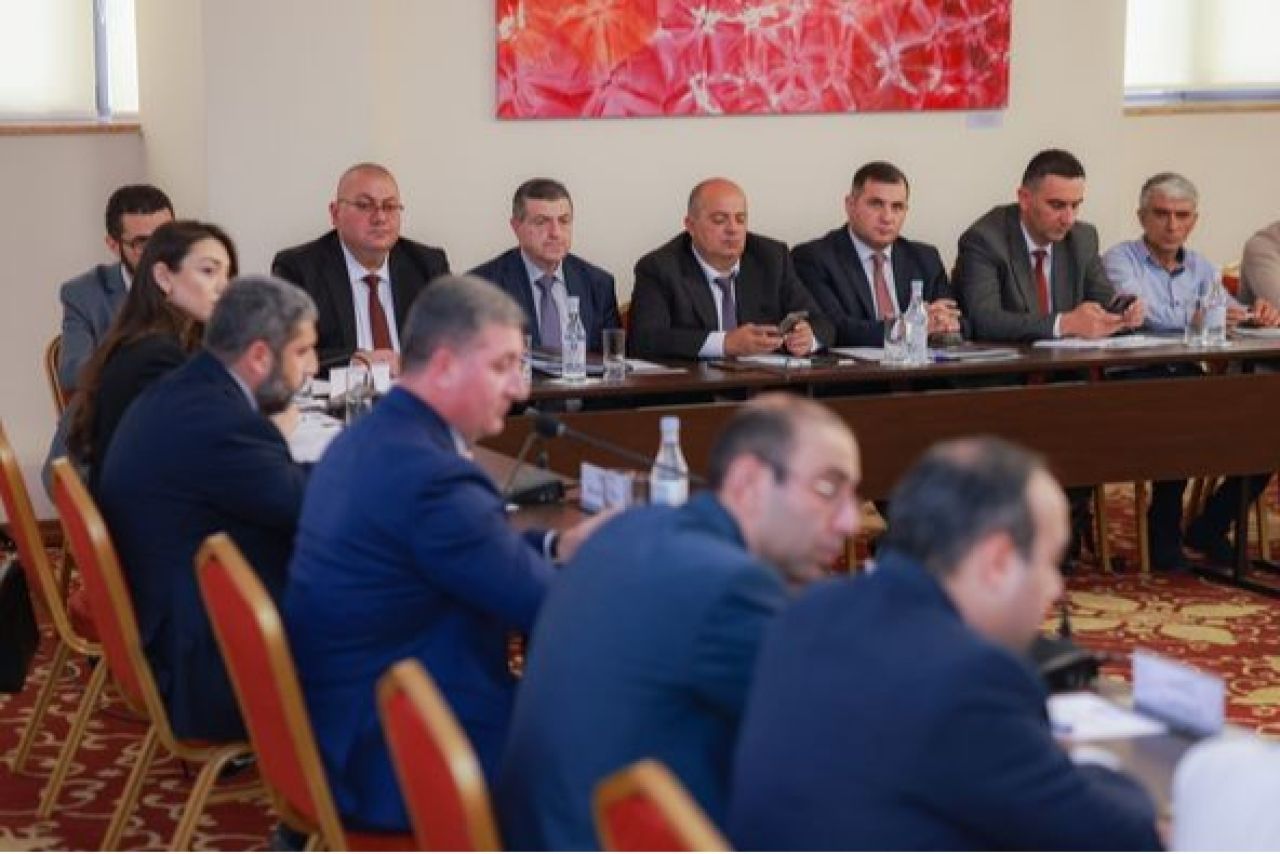 Կայացել է ԼՂ-ից բռնի տեղահանված հայերի աջակցման հարցերով հասարակական խորհրդի հերթական նիստը