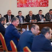 Կայացել է ԼՂ-ից բռնի տեղահանված հայերի աջակցման հարցերով հասարակական խորհրդի հերթական նիստը