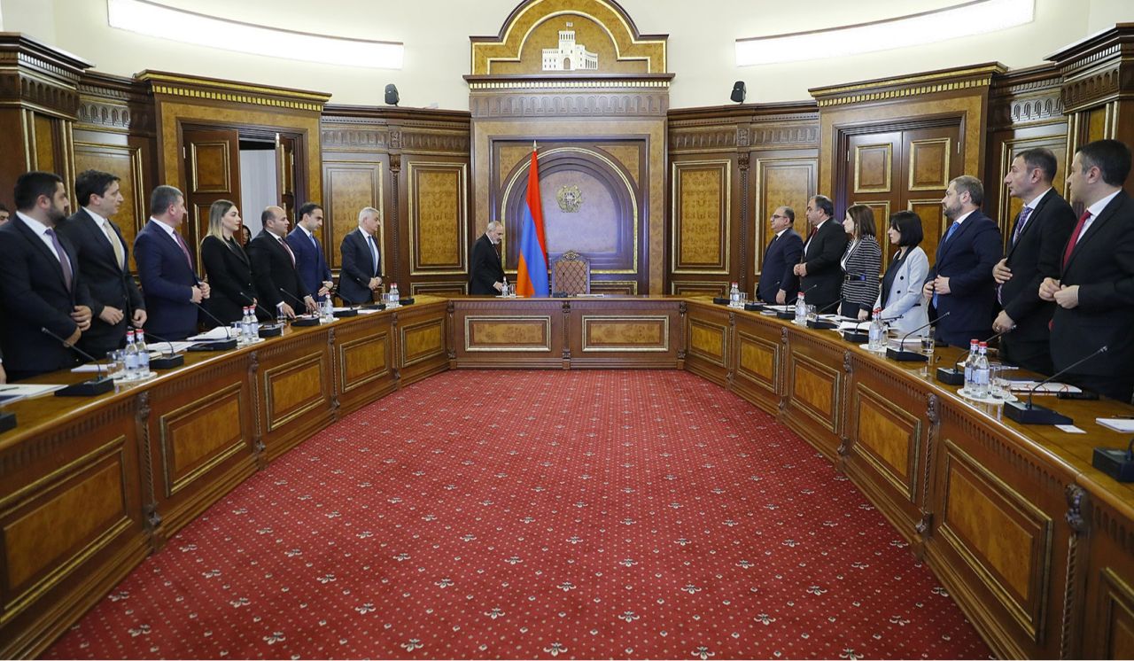 Քննարկվել է «Երևան քաղաքում տեղական ինքնակառավարման մասին» և հարակից օրենքներում փոփոխությունների և լրացումների նախագծերի փաթեթը