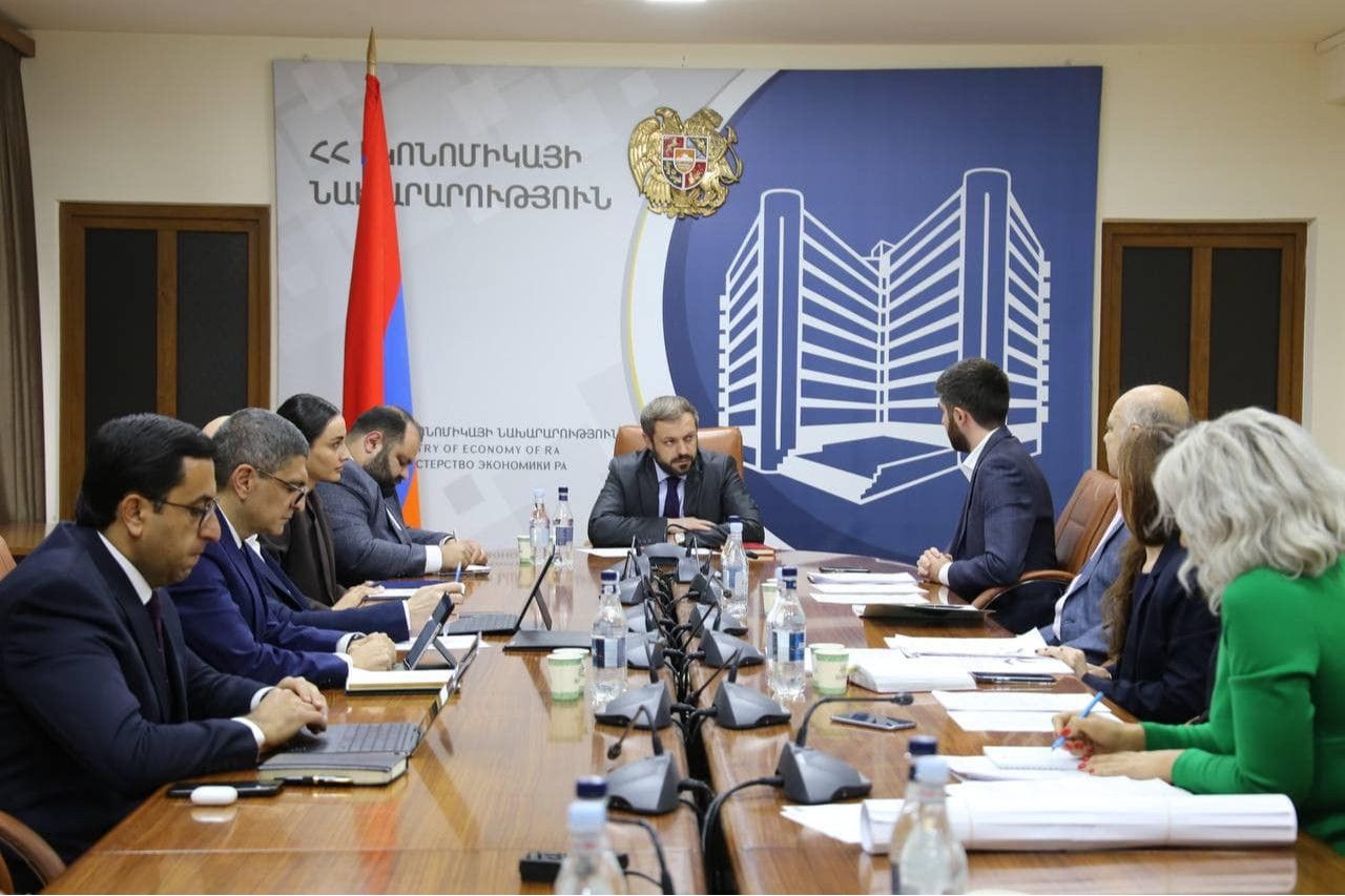 Տեղի է ունեցել Հայաստանում գյուղական տարածքների տնտեսական զարգացման հիմնադրամի (FREDA) հոգաբարձուների խորհրդի նիստը