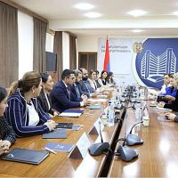 Էկոնոմիկայի նախարարն ընդունել է ՀԲ պատվիրակությանը