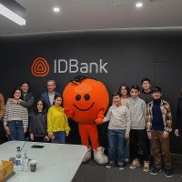 «Երաժշտություն հանուն ապագայի» հիմնադրամի երեխաները՝ IDBank-ում