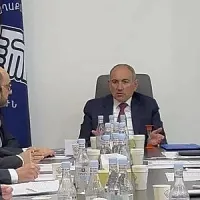 Խոյ համայնքի ղեկավարը կառաջադրվի Արմավիրի մարզպետի պաշտոնում. Փաշինյան