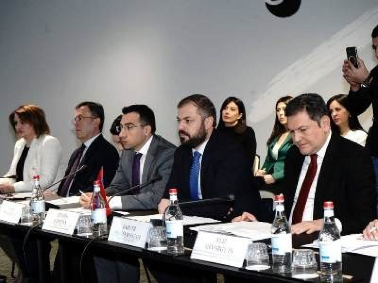 Պապոյանը Հայաստանում հունական կապիտալի ներկայացվածության ընդլայնում է ակնկալում