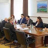 Առկա է համագործակցության լայն օրակարգ. ՏԿԵ նախարան ընդունել է ՌԴ դեսպանին
