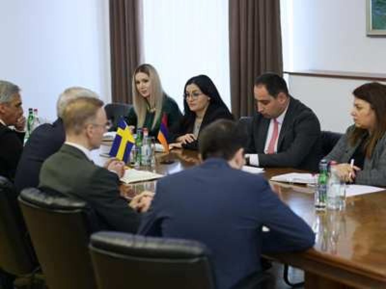 Դավիթ Խուդաթյանը և Շվեդիայի դեսպանն անդրադարձել են թափոնների կառավարման ոլորտում համատեղ ծրագրերին