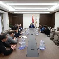 Ավինյանը հանդիպել է «Հաղթանակ» թաղամասի բնակիչների հետ