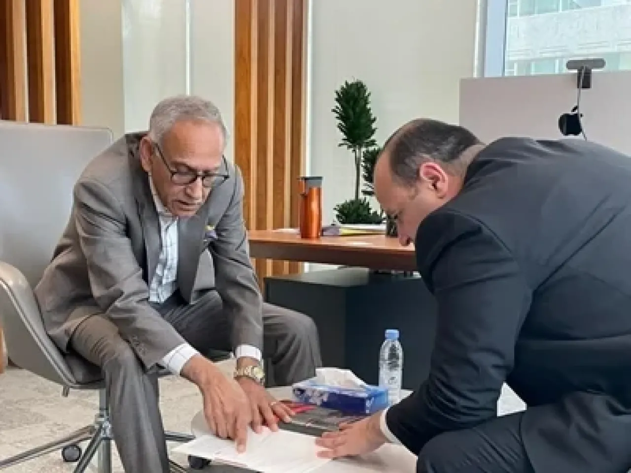 Նարեկ Մկրտչյանը հանդիպում է ունեցել The Hevolution հիմնադրամի գործադիր տնօրենի հետ