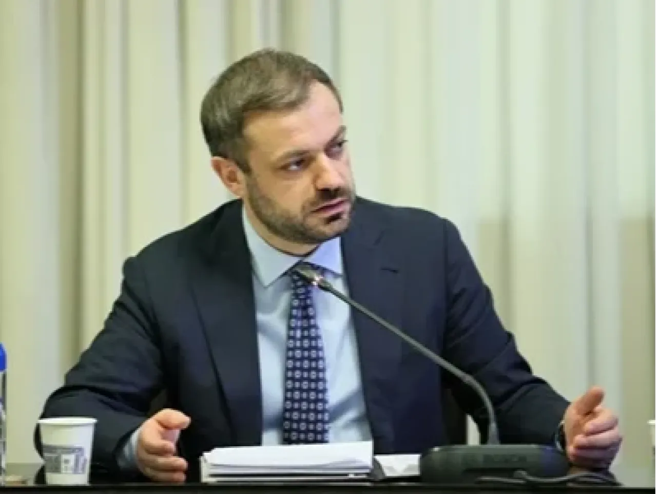 Այն մարդիկ, որ դեմ են հայտարարագրին, չեն ուզում, որ աշխատող մարդը պետությունից ստանա լրացուցիչ 100 հազար դրամ. Պապոյան