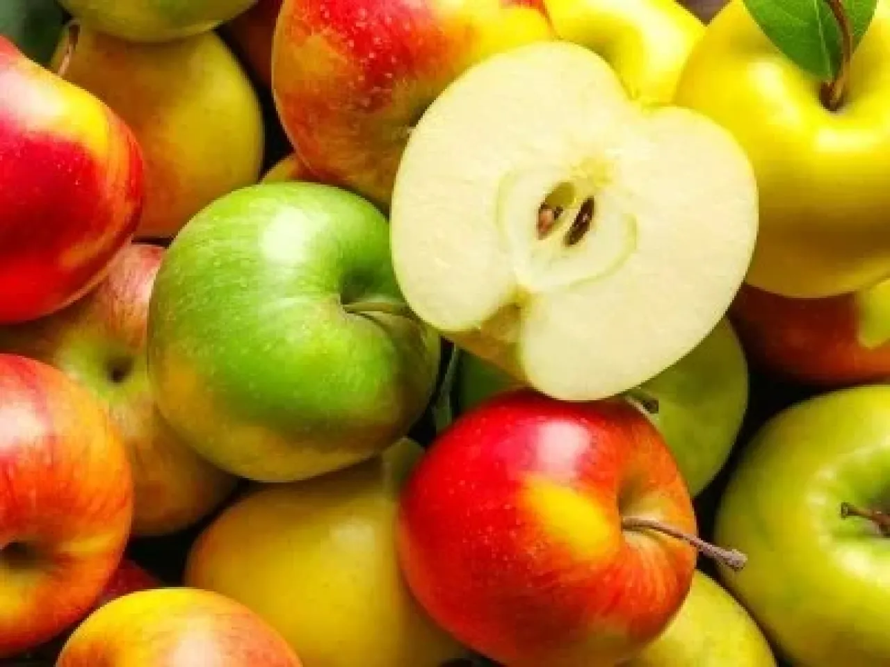 Վրաստանն օգոստոսի 1-ից Հայաստան 2 տոննա խնձոր է արտահանել
