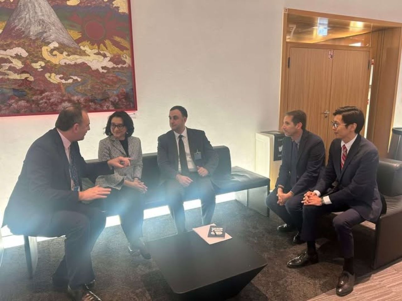 Քննարկվել են բնապահպանական քաղաքականությանը և կանաչ աճի նախաձեռնություններին վերաբերող հարցեր