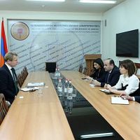 Աշխատանքի և սոցիալական հարցերի նախարար Նարեկ Մկրտչյանը հանդիպում է ունեցել International Hospitals Group ընկերության հետ