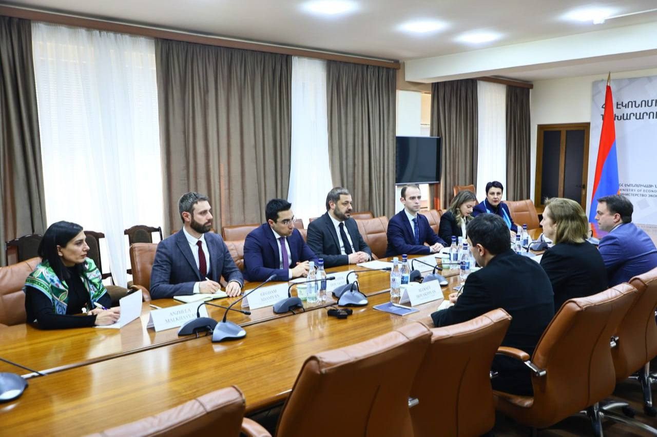Նախարար Գևորգ Պապոյանը ընդունել է Հայաստանում ԱՄՆ արտակարգ և լիազոր դեսպան Քրիստինա Ալիսոն Քվինին